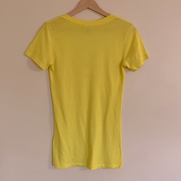 Victoria’s Secret Pink Short Sleeve Top - Picture 2 of 5